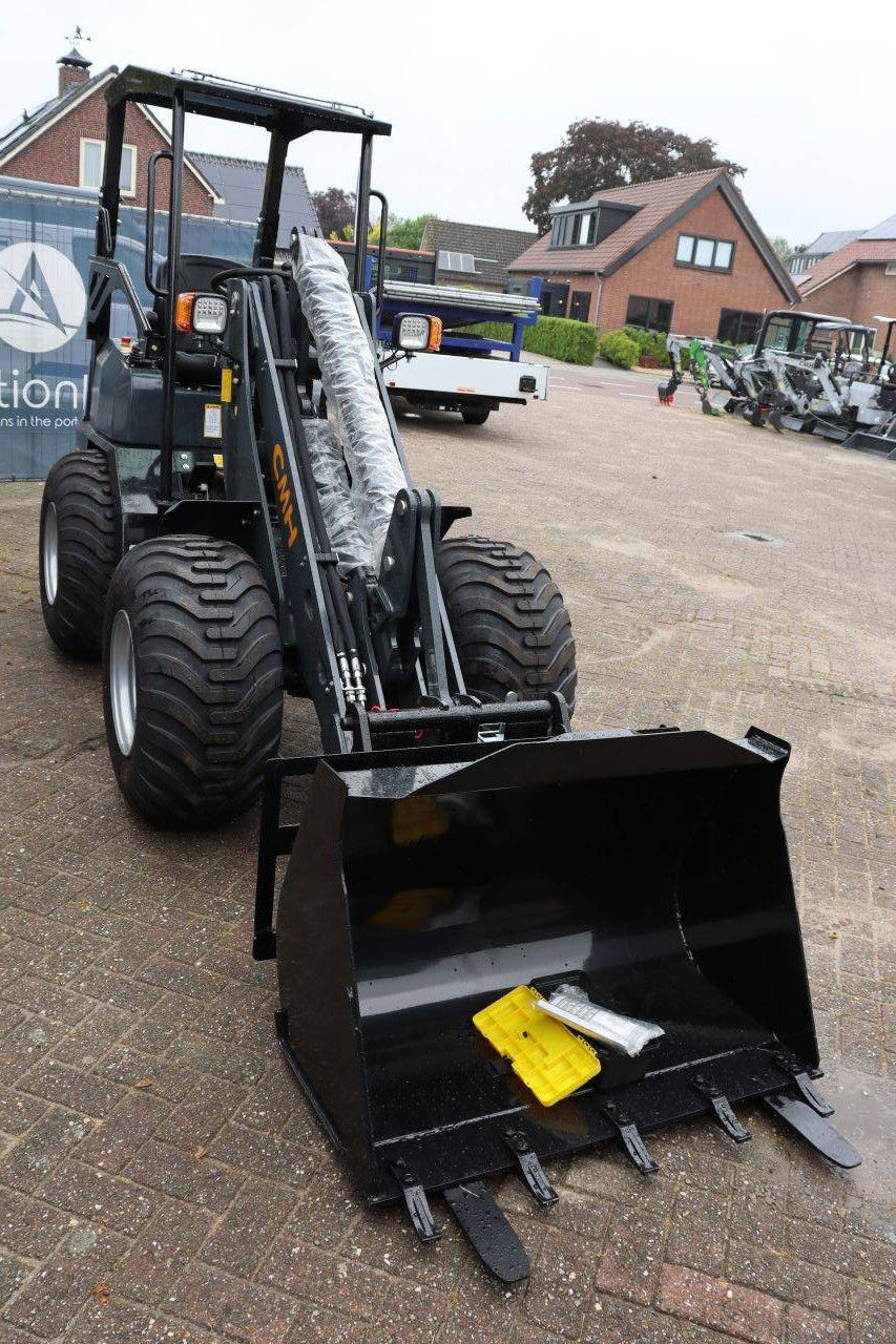 Articulated loader CMH HFT960 Diesel 18.2kW 2026 New