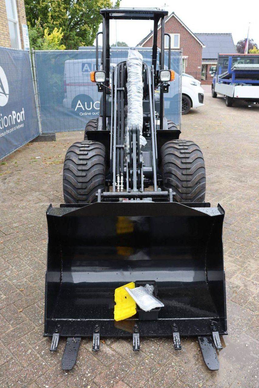 Articulated loader CMH HFT960 Diesel 18.2kW 2026 New