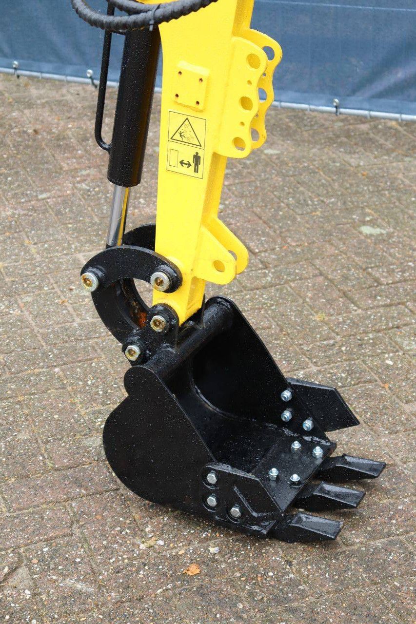 Mini Excavator CMH 08 Diesel 7kW 2026 New
