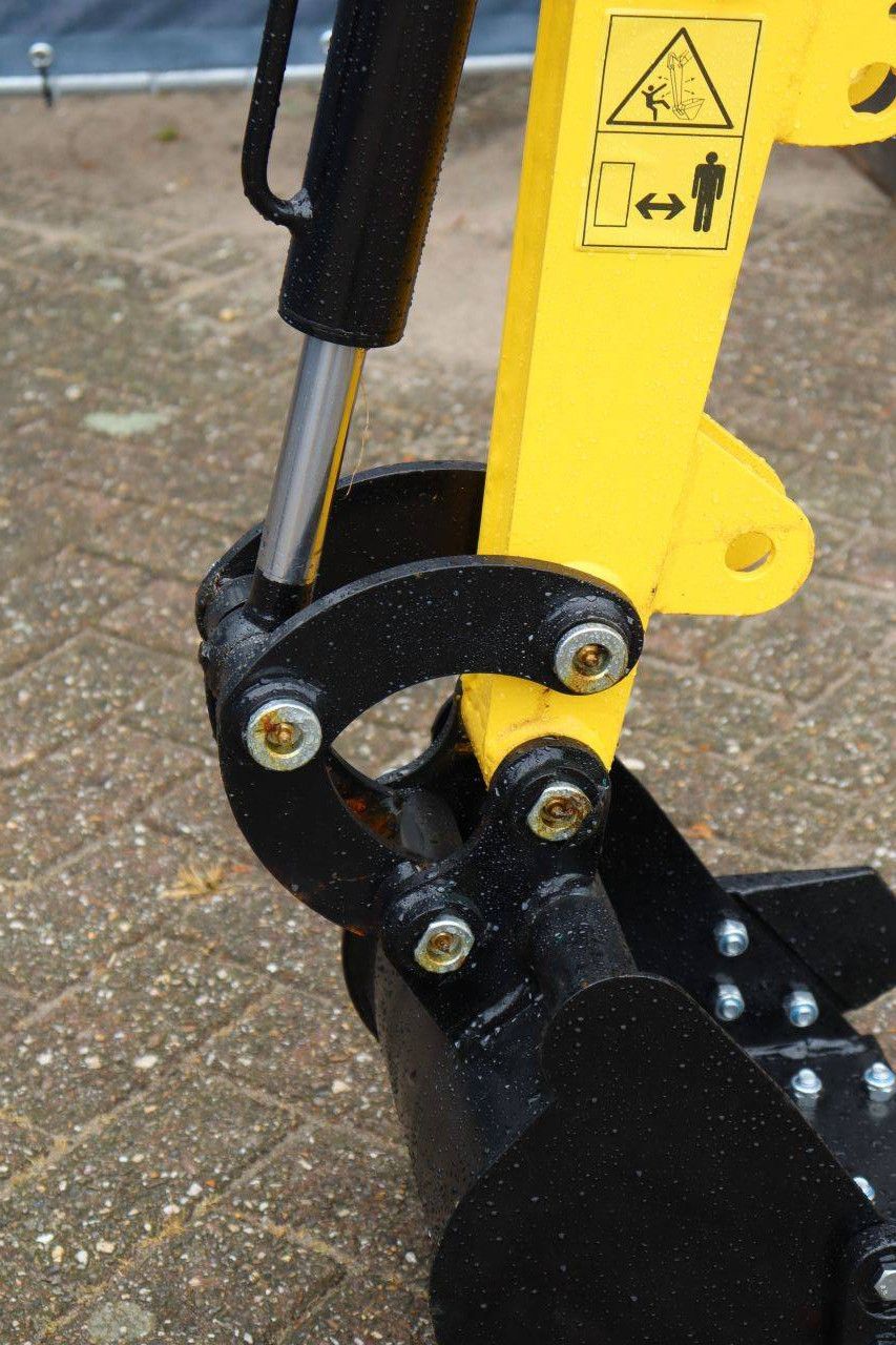 Mini Excavator CMH 08 Diesel 7kW 2026 New