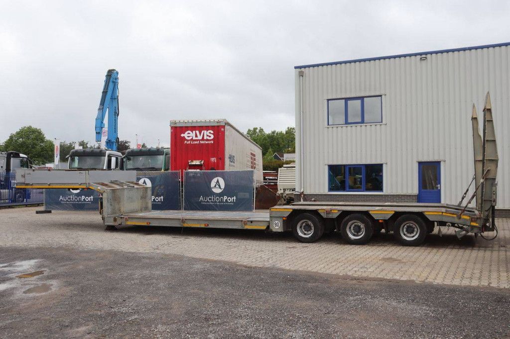 Semi-low loader Muller Mitteltal TTS