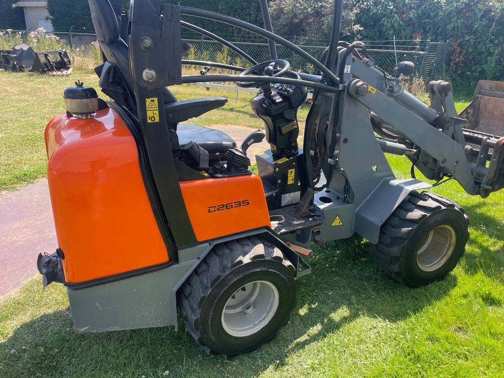Giant 263S giant kniklader shovel