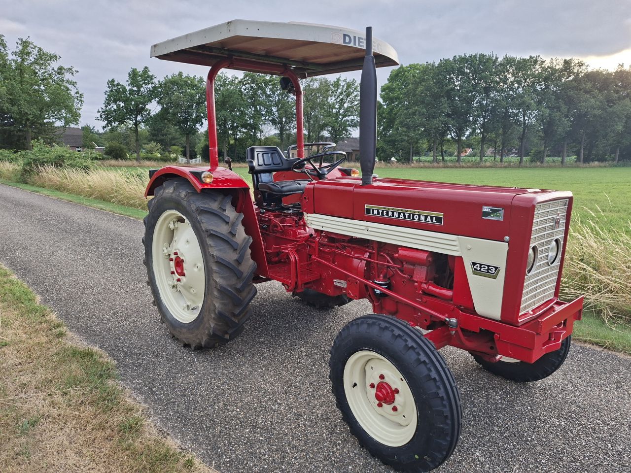 International 423 | NL Kenteken | inruil & transport mogelijk