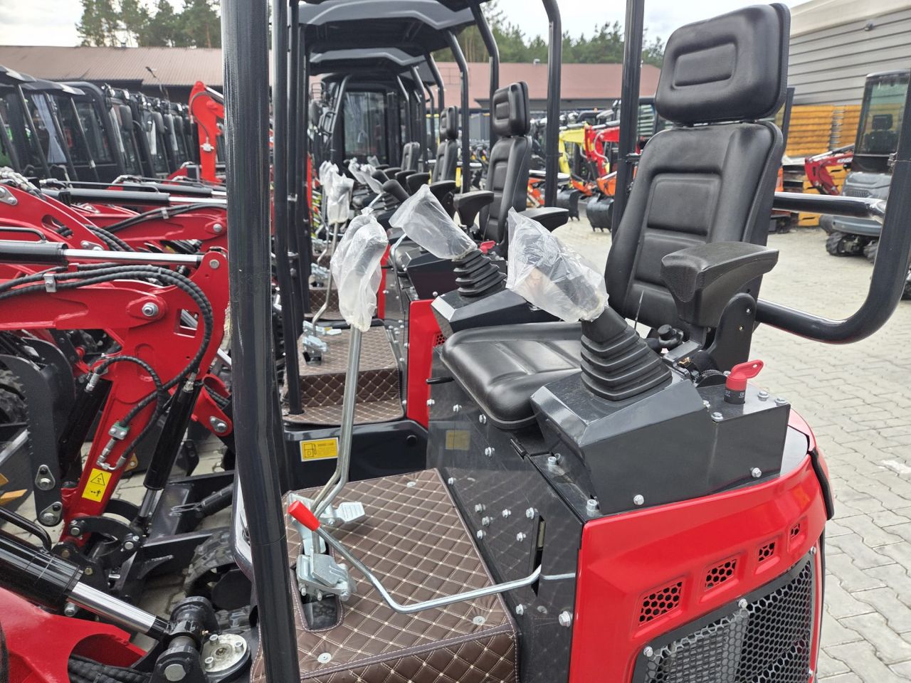Splinternieuwe Graafmachine Yama S15 Kingway – Direct inzetbaar