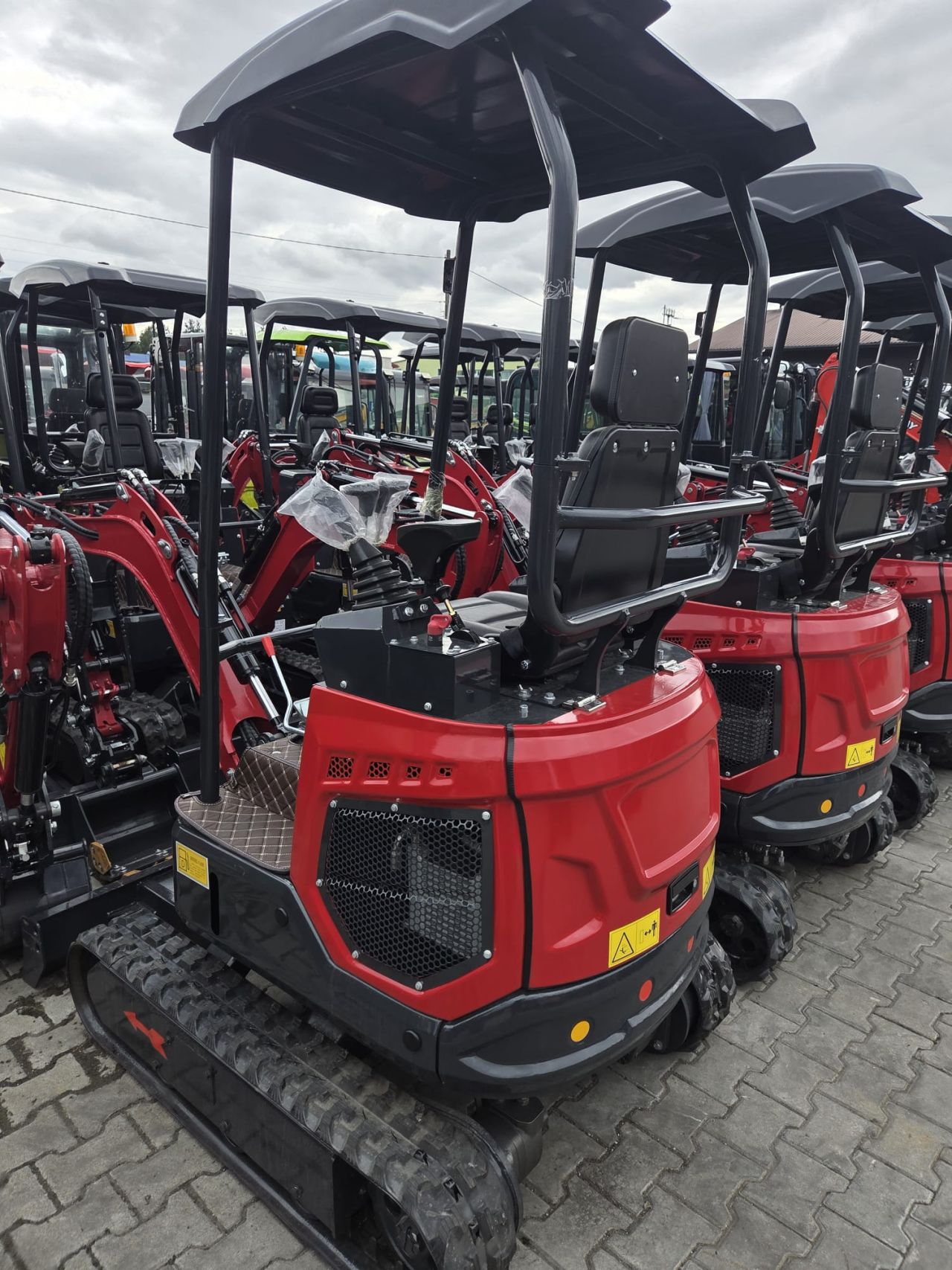 Splinternieuwe Graafmachine Yama S15 Kingway – Direct inzetbaar