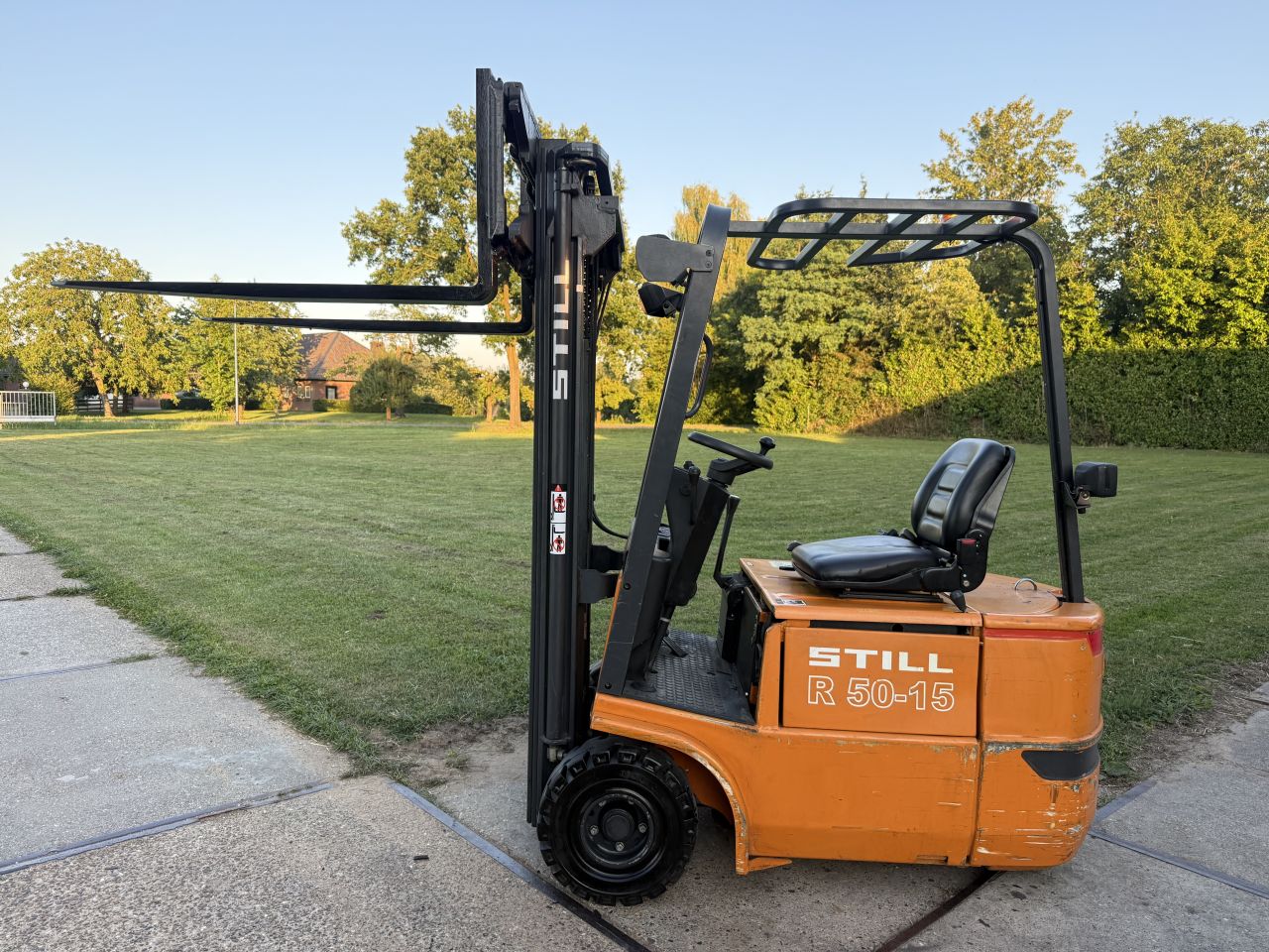 Still 1500KG elektrische heftruck triplo freelift sideshift