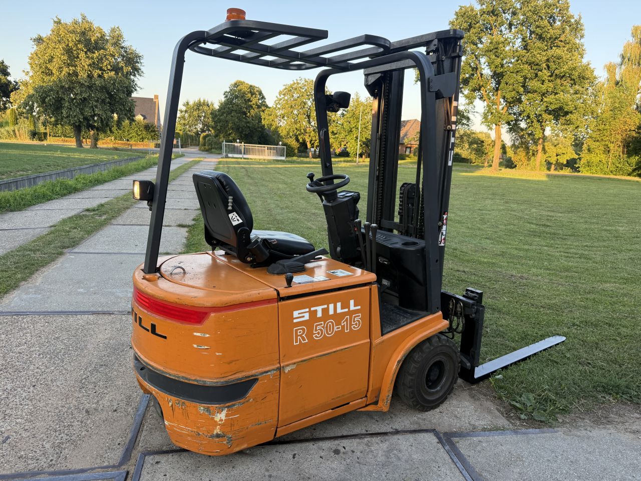 Still 1500KG elektrische heftruck triplo freelift sideshift