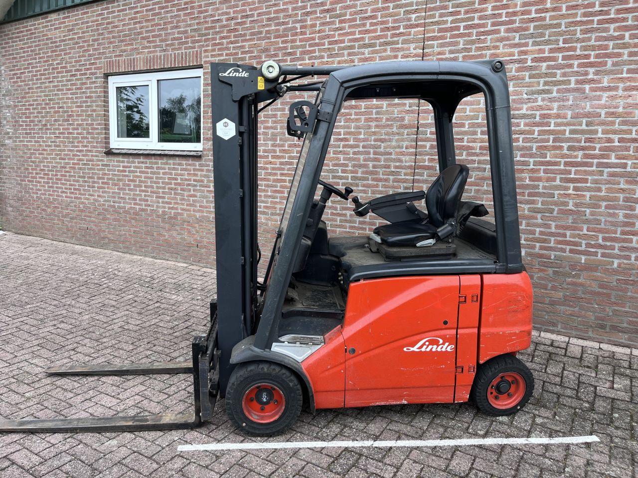Linde E20 PHL