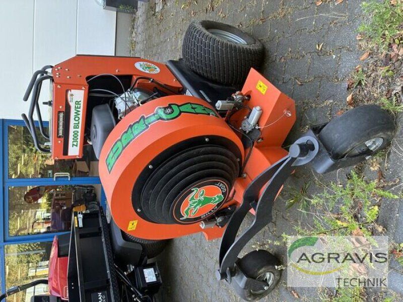 Z3000 BLOWER
