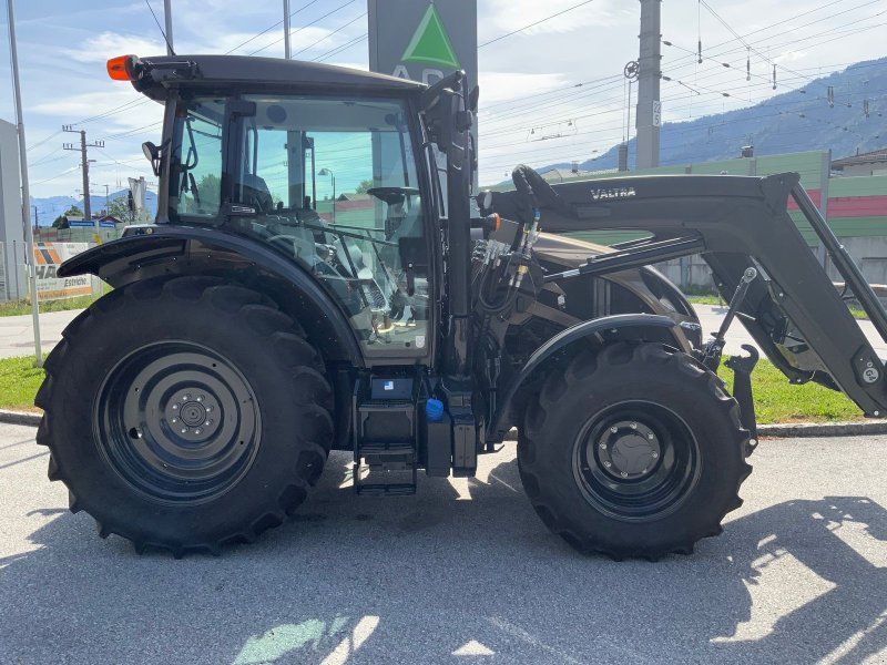 Valtra A 115