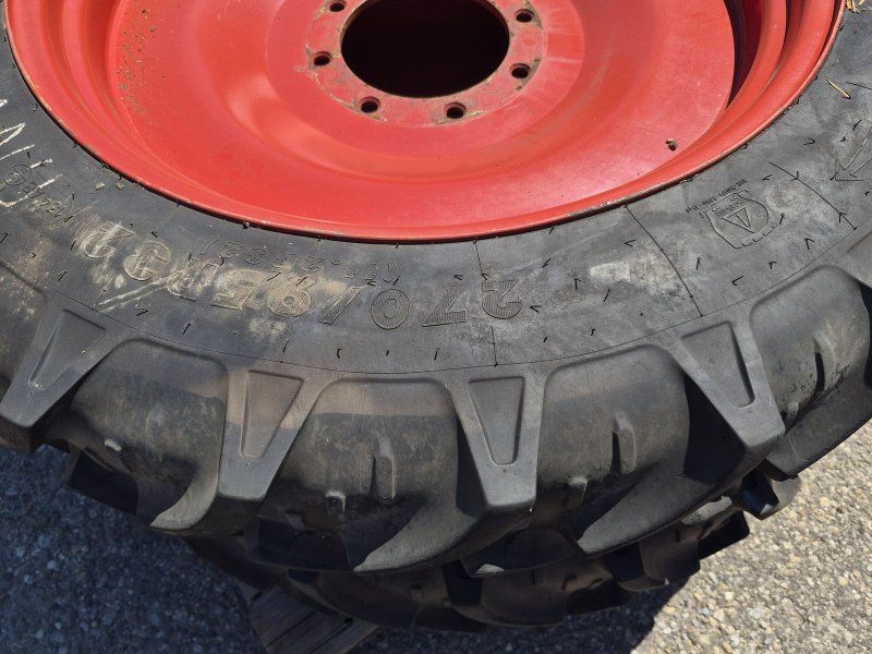 Kleber 300 95R46 & 270 95R32
