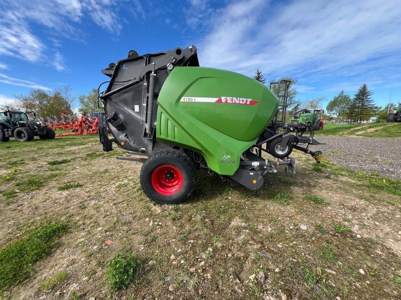 Fendt Presse 4180V