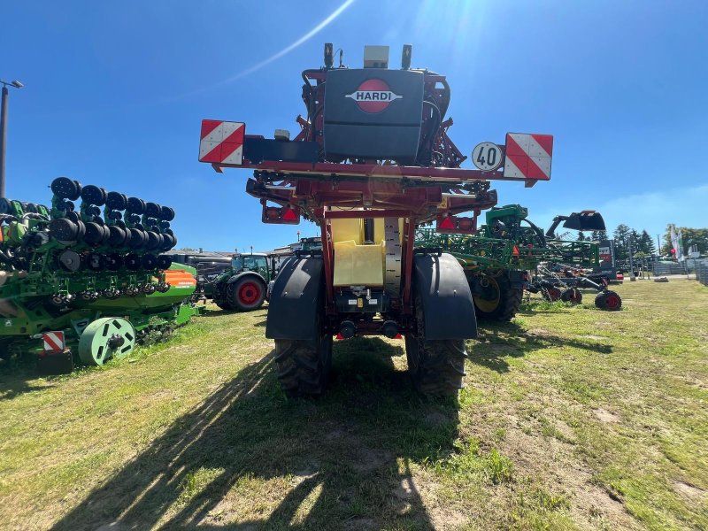 Hardi Navigator 6000 L / 28 m