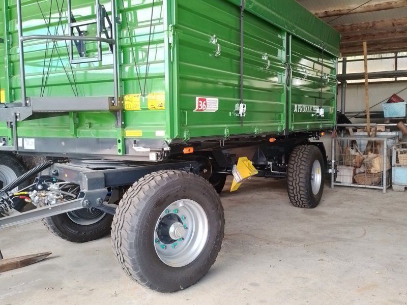 Pronar T 680