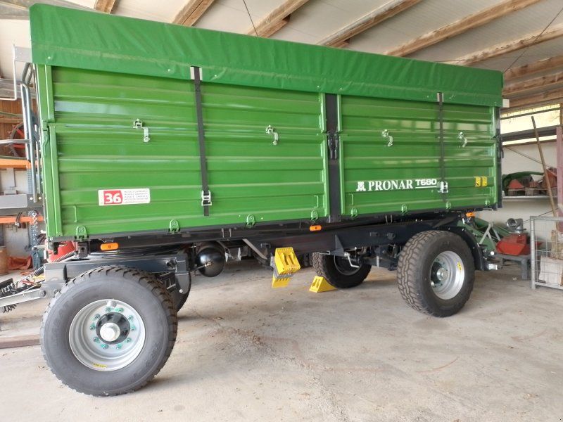 Pronar T 680