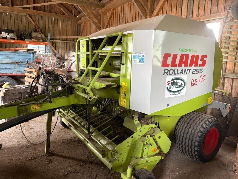 Claas Rollant 255 RC