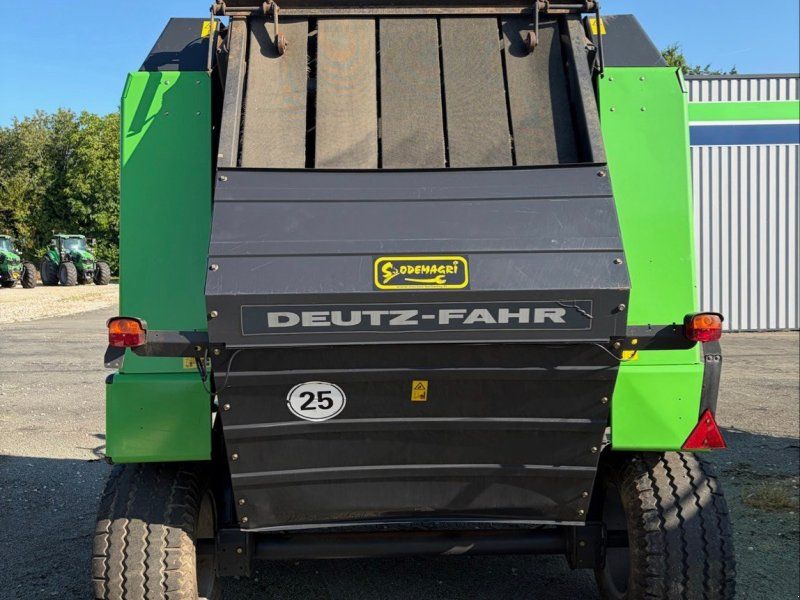 Deutz-Fahr Presse à balles rondes RB 4,60