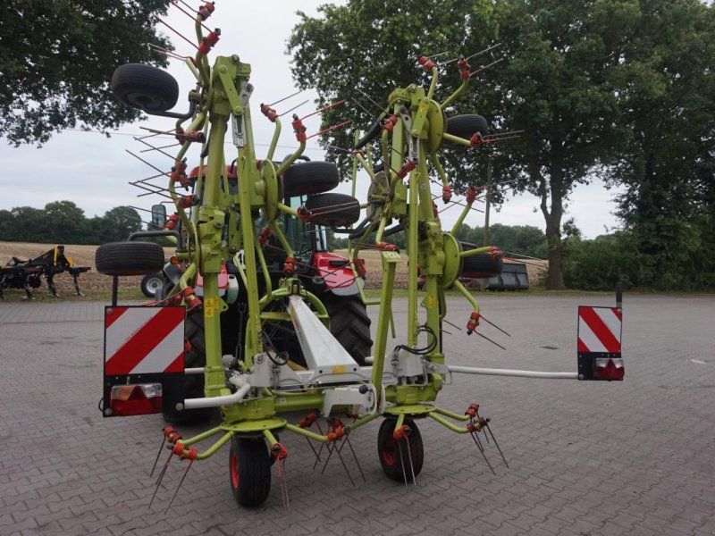 Claas Volto 900