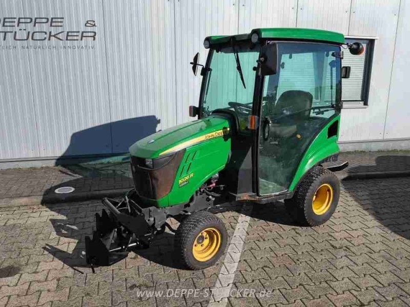 John Deere 1026R