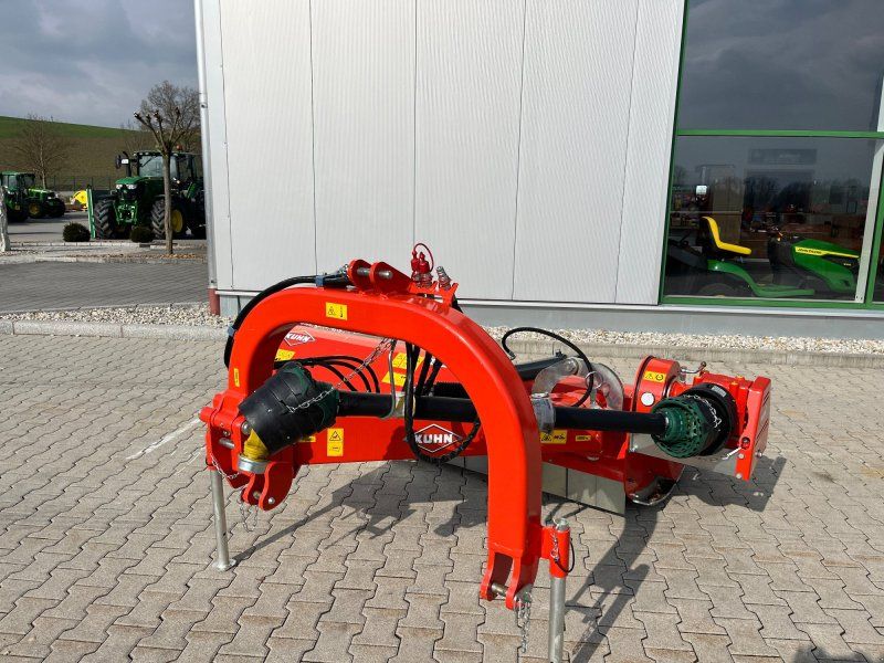 Kuhn TBES 262