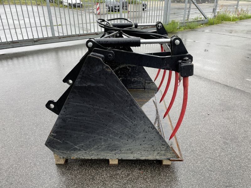 Giant Schaufel VLMB-K2-1300