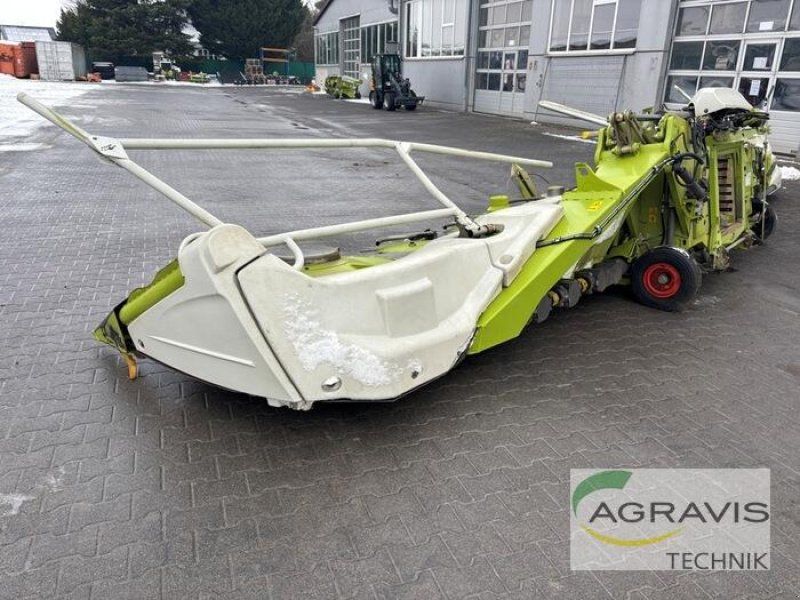 Claas ORBIS 900