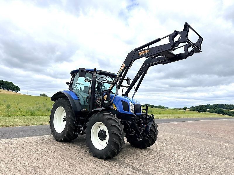 New Holland T6020 Elite