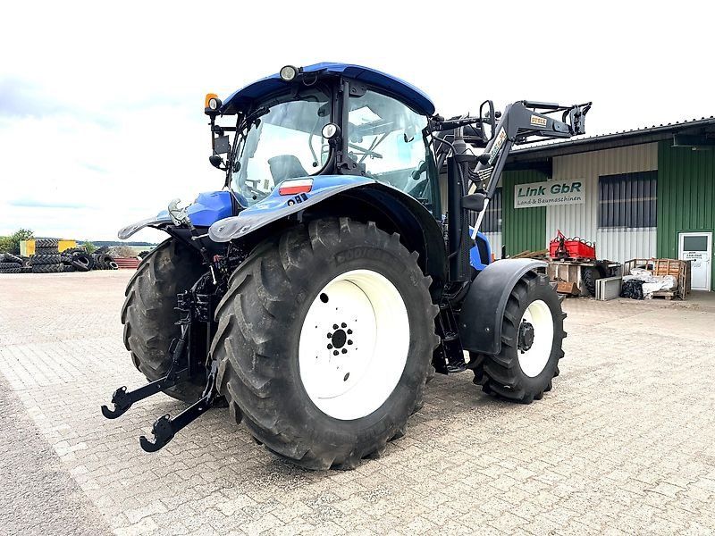 New Holland T6020 Elite