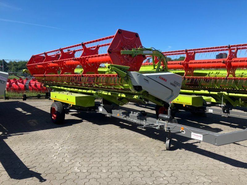 Claas Vario 680
