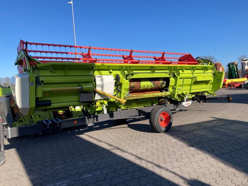 Claas Vario 680