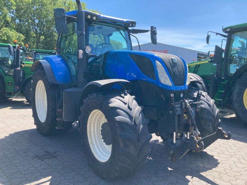 New Holland T 7.245 PowerCommand