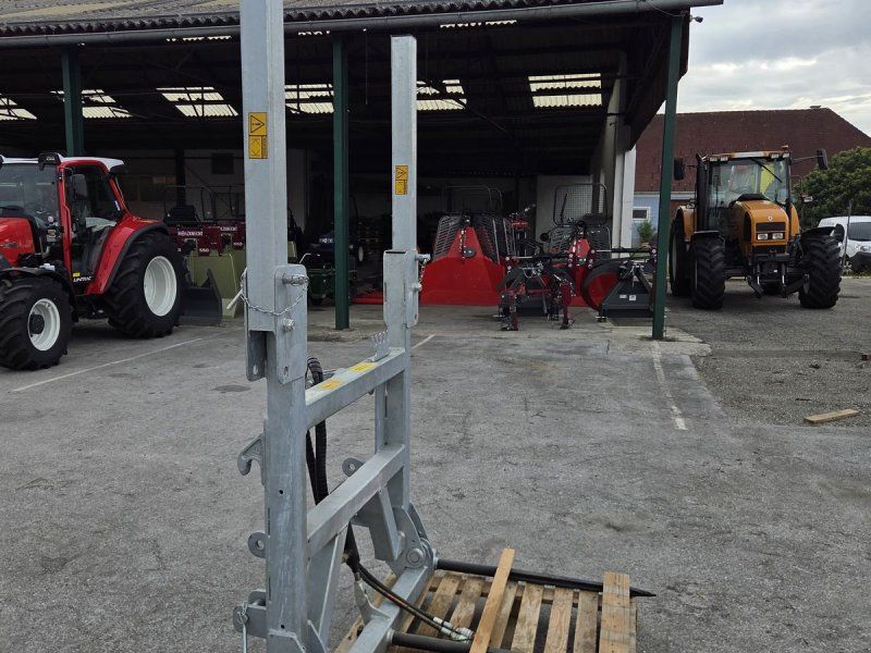 Fliegl Ballengabel Hydraulisch klappbar