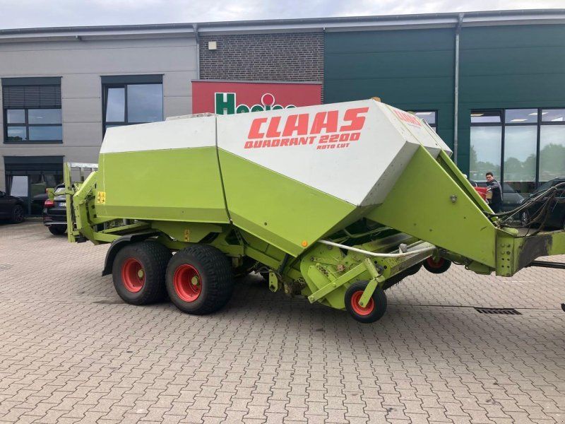 Claas Quadrant 2200