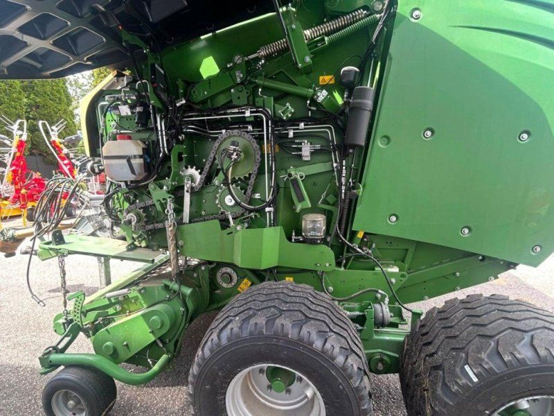 Krone Comprima V 150 XC Plus