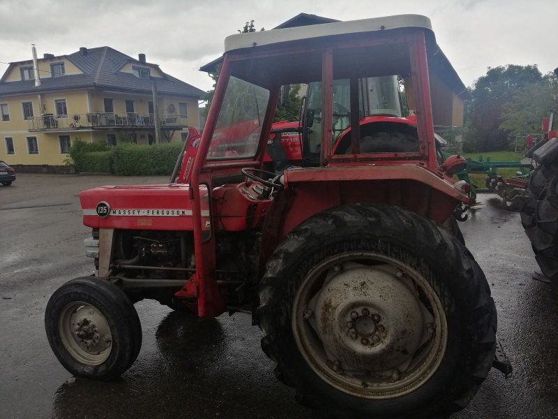 Massey Ferguson 135