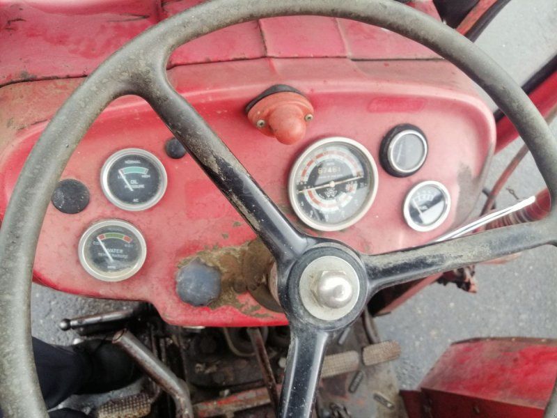 Massey Ferguson 135