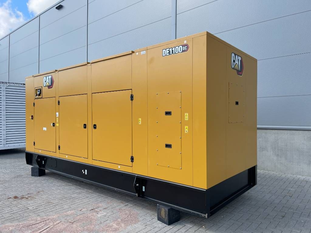 CAT DE1100GC - 1.100 kVA Standby Generator - DPX-18225