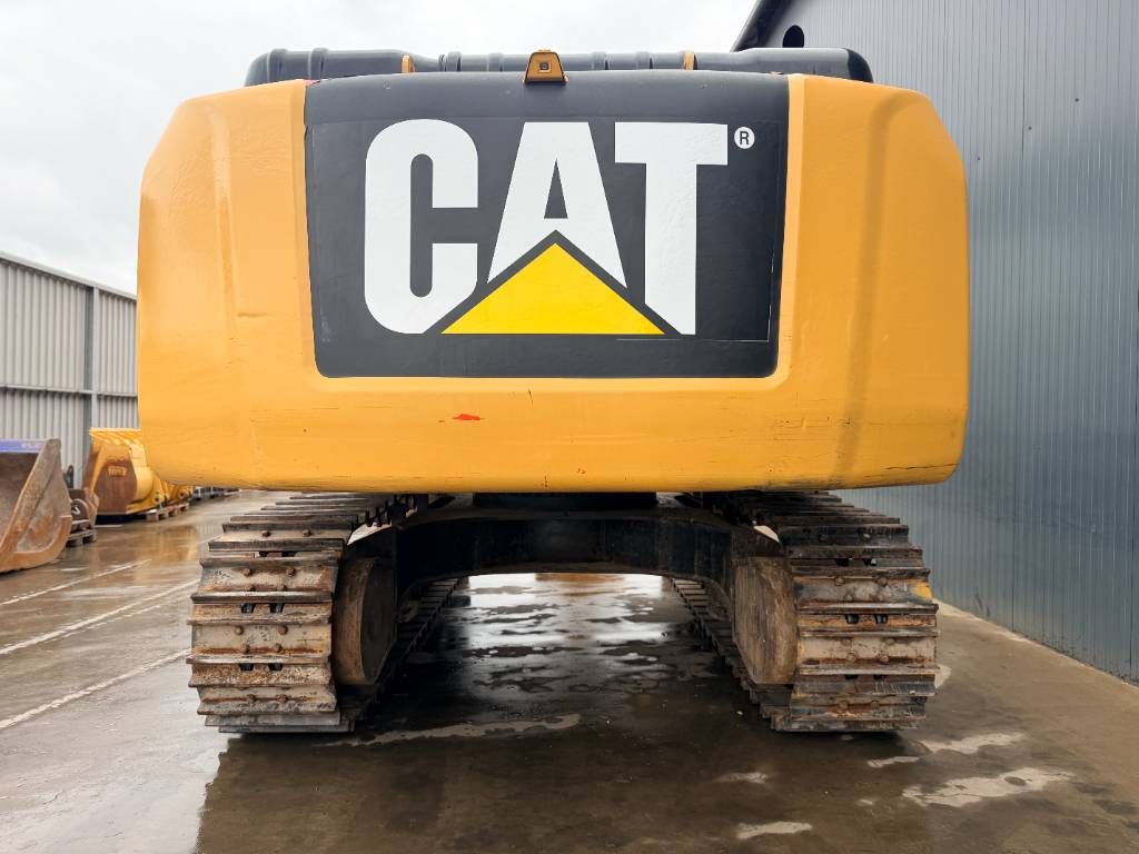 CAT 336F L - NEW CHAINS AND TRACKS