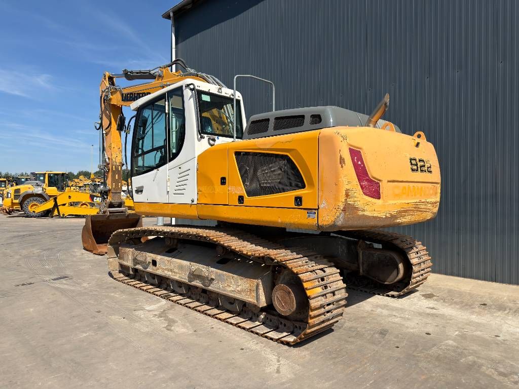 Liebherr R922 SLC