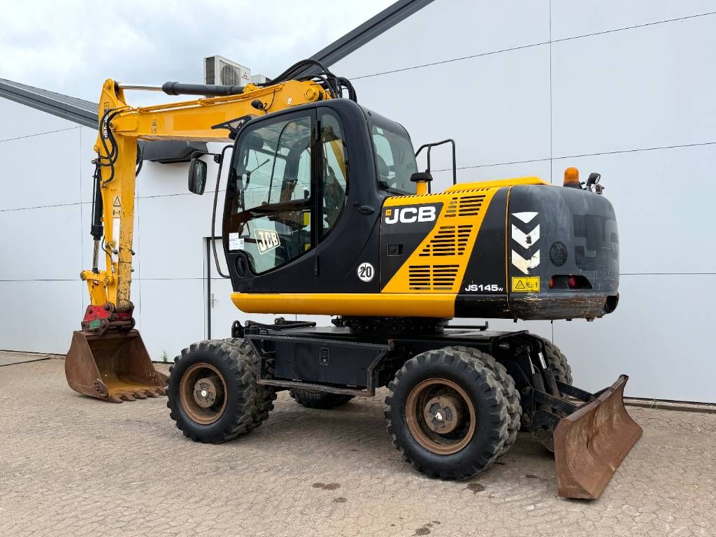 JCB JS145w - Hammer Lines / Blade