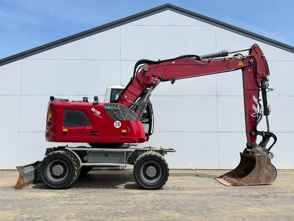 Liebherr A918 Compact Litronic - Likufix / Triple Boom