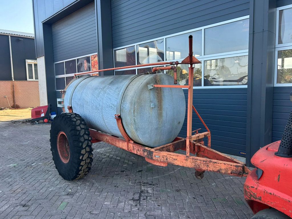 Diversen Tank