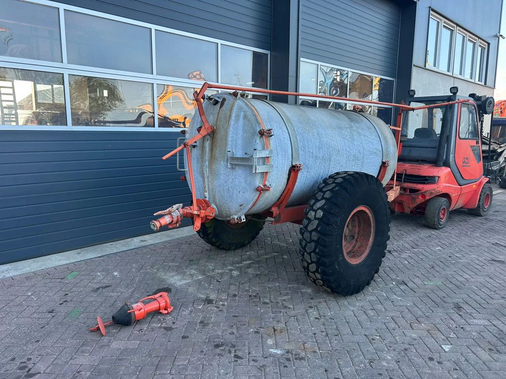Diversen Tank
