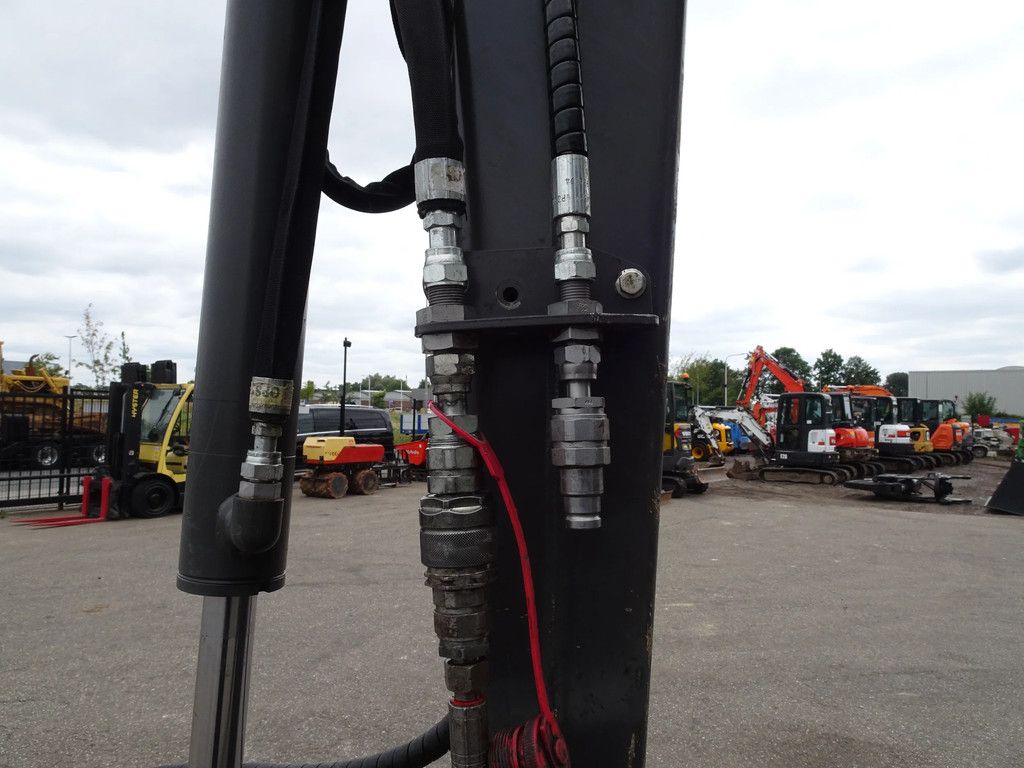 Volvo EC20E
