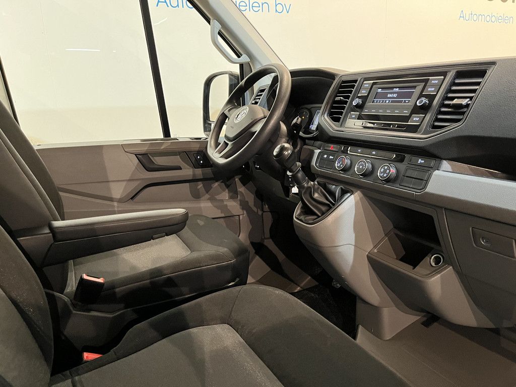 Volkswagen Crafter 2.0 TDI L3H3 / Euro 6 / Airco / Cruise Control / 3-Zits / LM Velgen / 67.200 KM !!