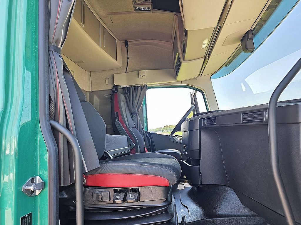 VOLVO FH 460 6x2 pusher