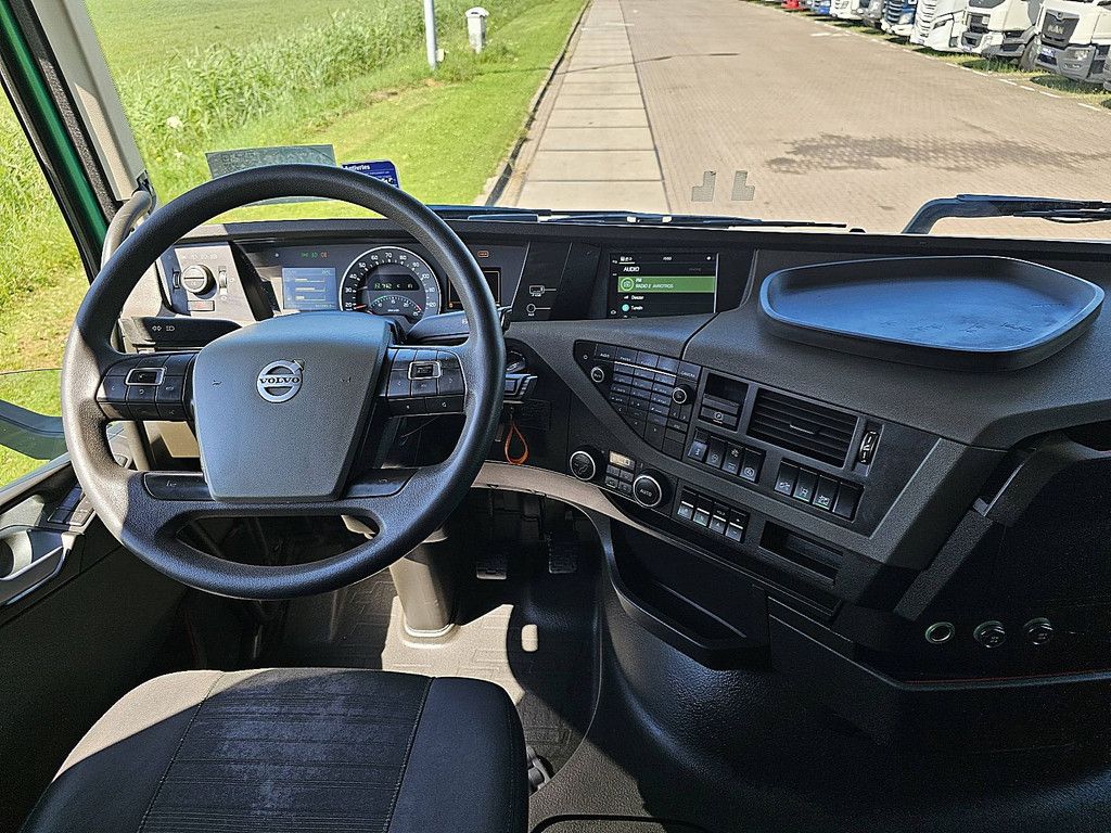 VOLVO FH 460 6x2 pusher