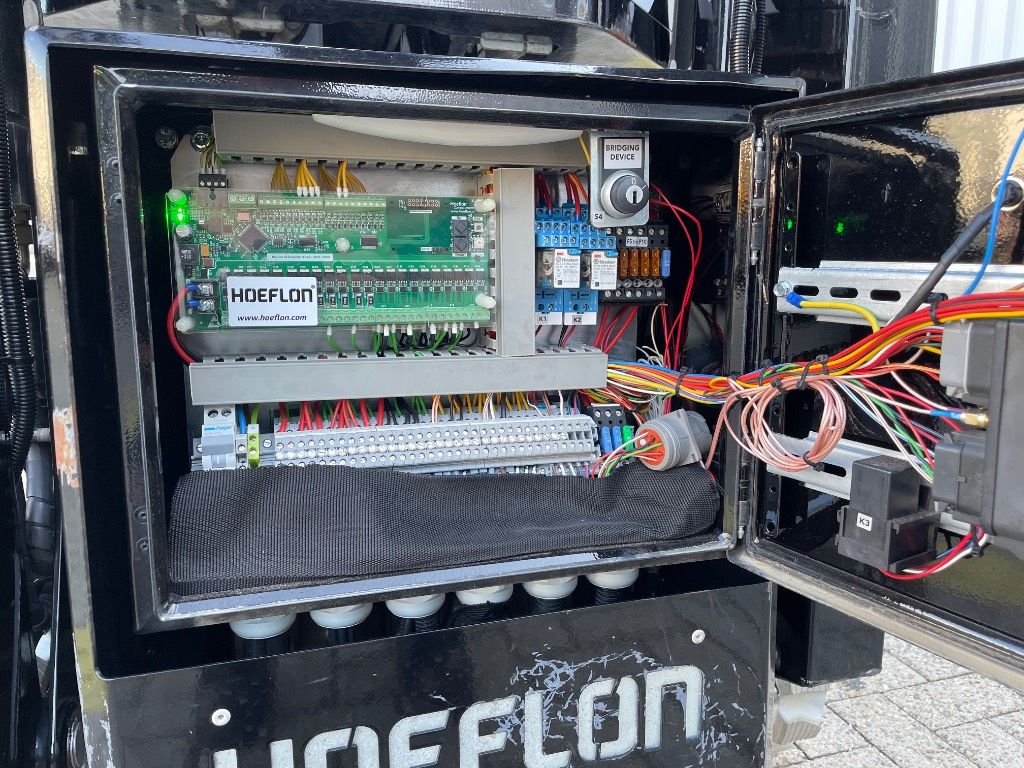 Hoeflon C 6 E