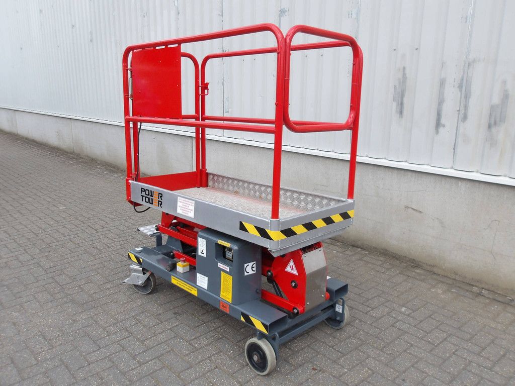JLG Power Tower Elektrische Scherenbühne 5,10 m 2018
