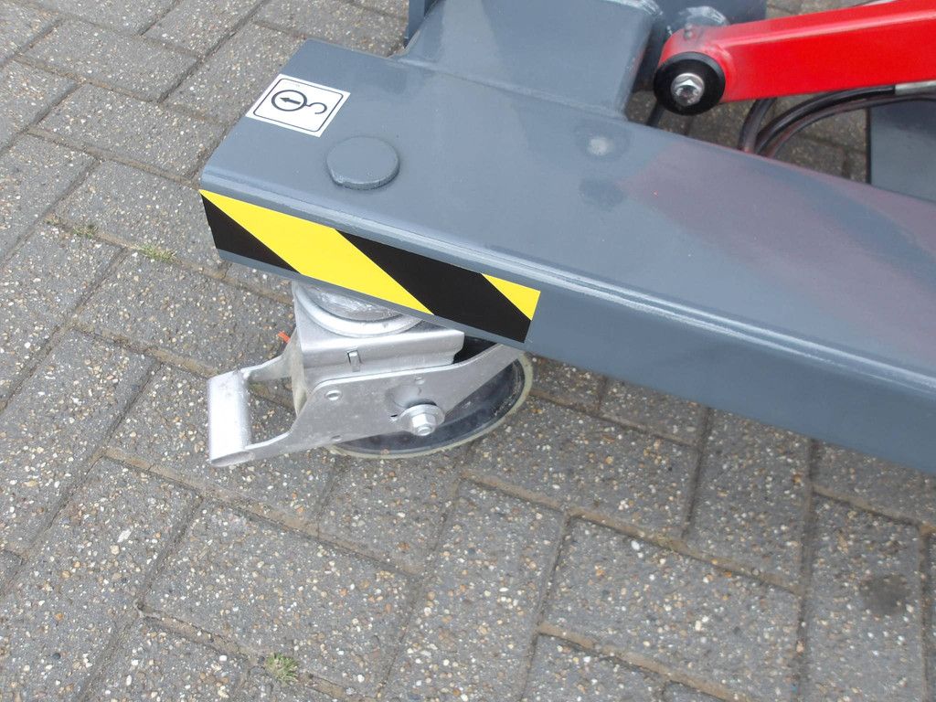 JLG Power Tower Elektrische Scherenbühne 5,10 m 2018